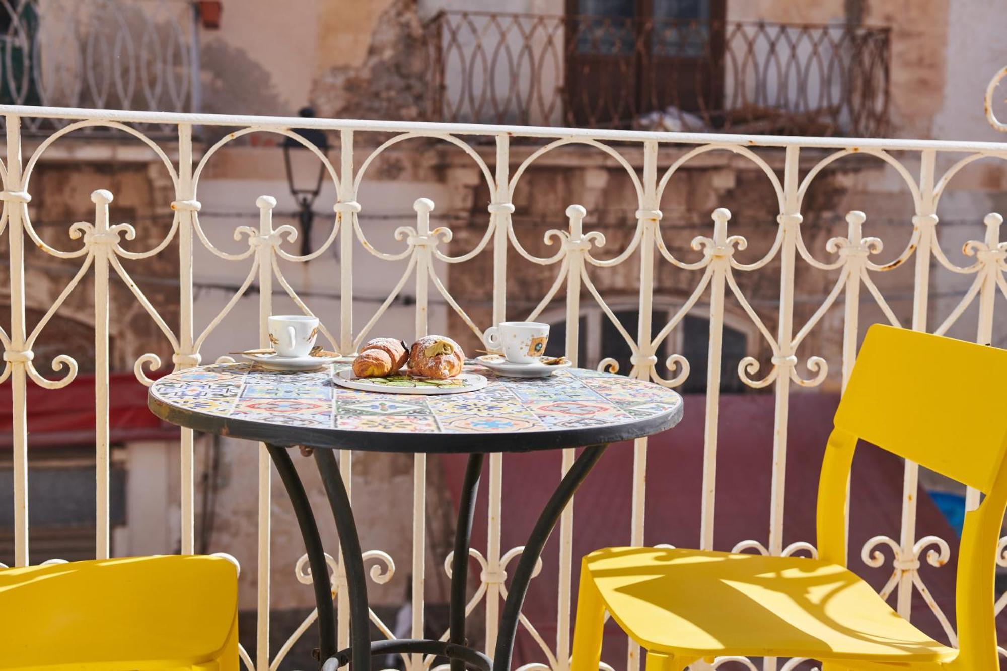 Casabella Apartments Antico Mercato Ortigia Siracusa Siraküza Dış mekan fotoğraf